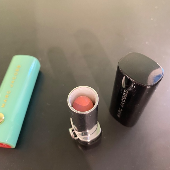 Marc Jacobs - 3 lipsticks - Picture 5 of 14